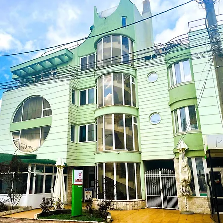 Ostello Complex Meridian *