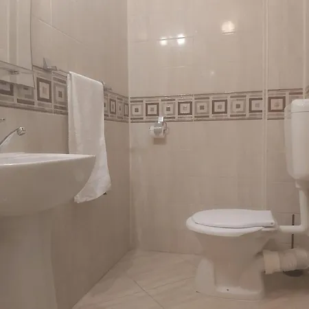 Complex Meridian Hostel